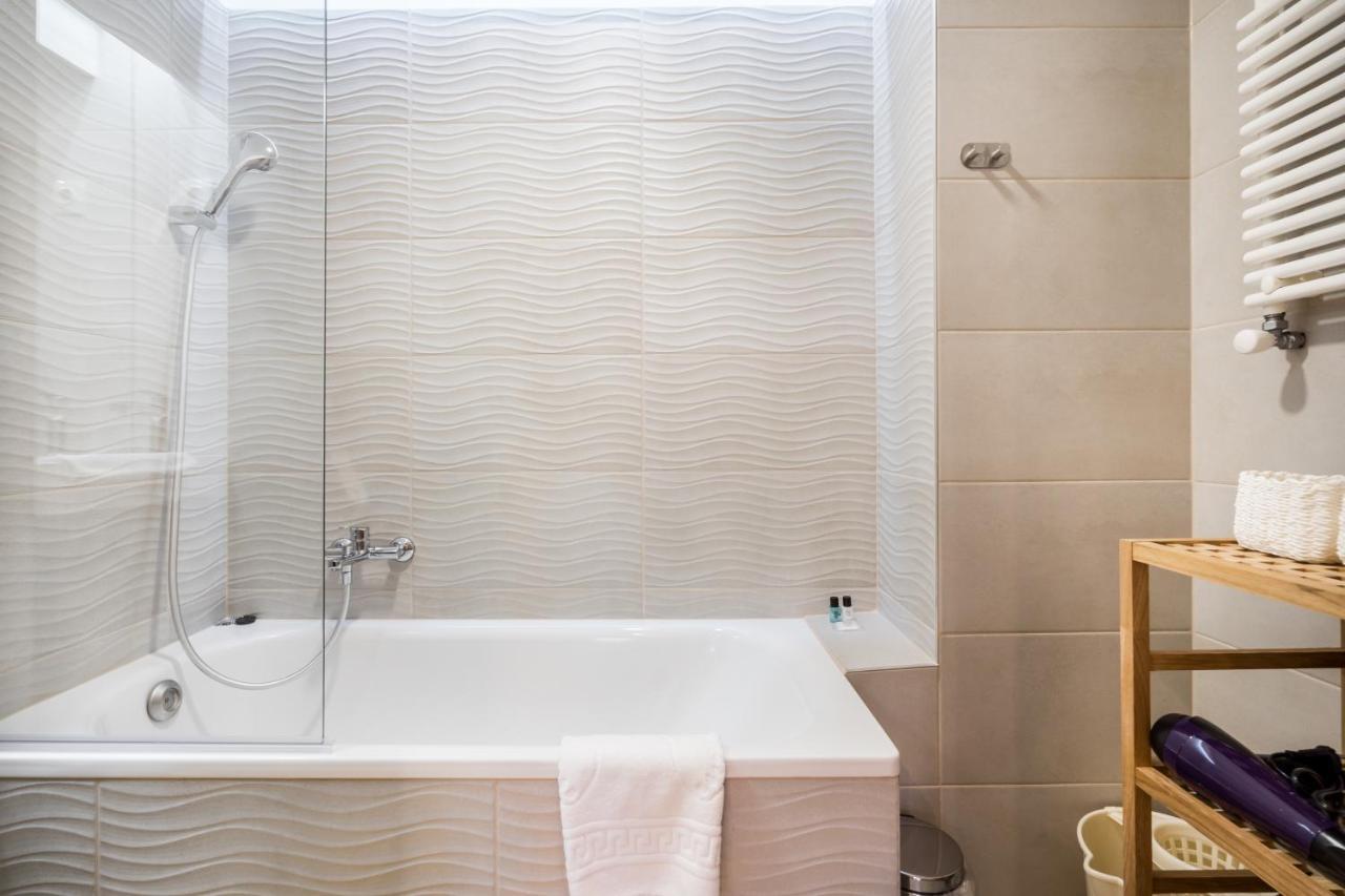Bpr Garay Suite With Rooftop Terrace & A/C Budapest Exterior foto
